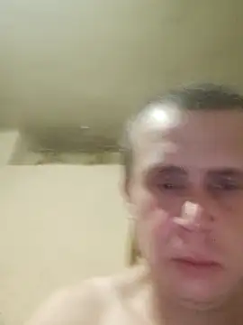 Snapshot of alex_brow_n chatting on 03-10-25, 05:29 alex brow n online show from 03-10-25, 05:29