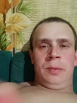 Snapshot of alex_brow_n chatting on 03-11-25, 05:13 alex brow n online show from 03-11-25, 05:13