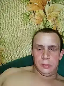 Snapshot of alex_brow_n chatting on 03-14-25, 07:44 alex brow n online show from 03-14-25, 07:44