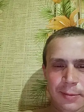Snapshot of alex_brow_n chatting on 03-19-25, 07:27 alex brow n online show from 03-19-25, 07:27