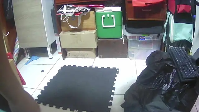 Snapshot of Fuckmehard878 chatting on 03-12-26, 07:31 Fuckmehard878 online show from 03-12-26, 07:31