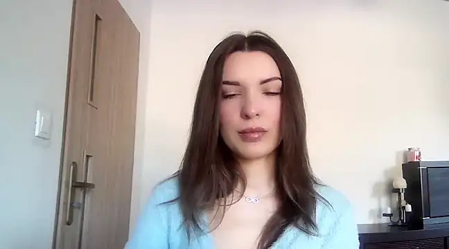 aurora lust online show from 03-17-25, 07:35