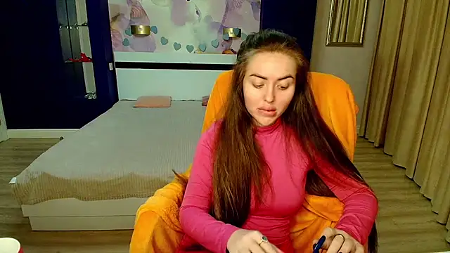 MissisCaty online show from 11-24-25, 11:37