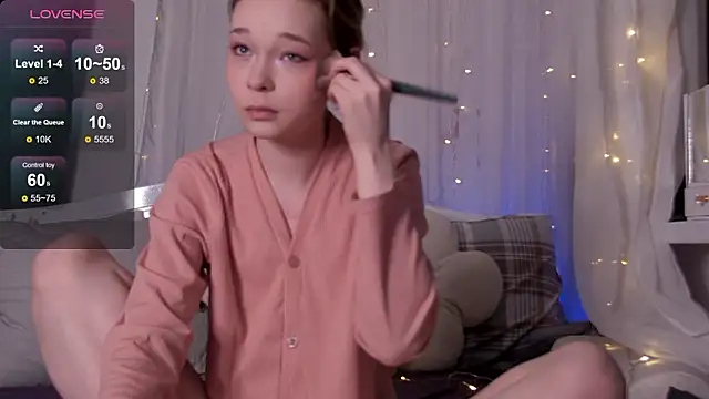 Kellybbface online show from 02-12-26, 04:18