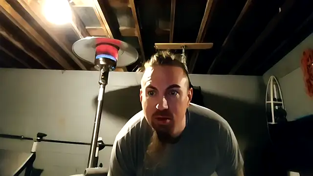 DaddyMac9746 online show from 02-24-25, 03:53