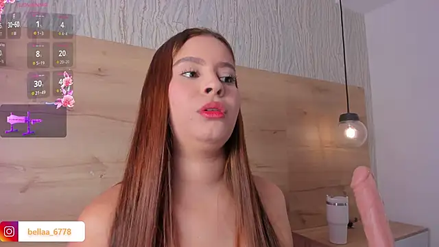 Snapshot of bella_lovers_ chatting on 01-08-26, 10:12 bella lovers online show from 01-08-26, 10:12