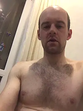 LynnAhNight online show from 11-20-25, 03:39