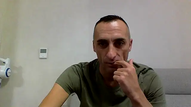 ANGELSANTAMARIA- online show from 10-04-25, 04:16