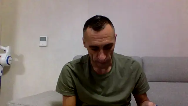 ANGELSANTAMARIA- online show from 10-05-25, 06:17