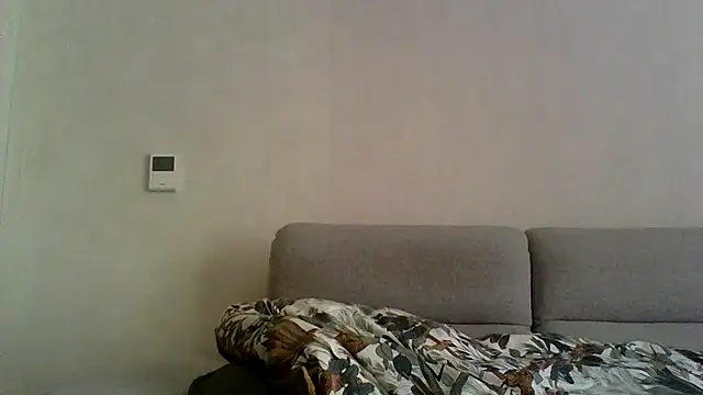 ANGELSANTAMARIA- online show from 10-12-25, 03:33