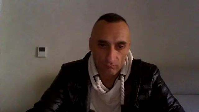 ANGELSANTAMARIA- online show from 10-21-25, 09:10