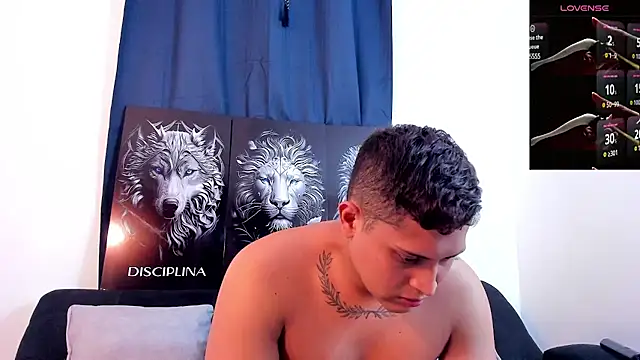 Snapshot of JohanSmith chatting on 02-20-25, 05:40 JohanSmith online show from 02-20-25, 05:40