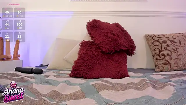 Arianasweeet online show from 03-20-25, 10:51