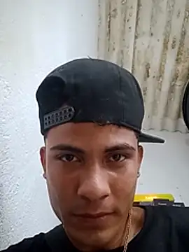 Snapshot of Alejandr420 chatting on 03-14-26, 01:34 Alejandr420 online show from 03-14-26, 01:34