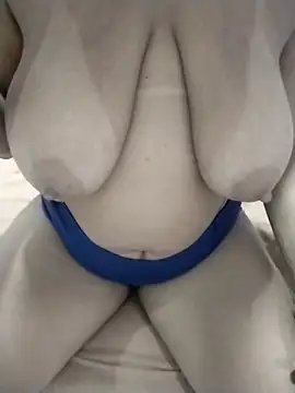 Snapshot of yannaluuxehot chatting on 02-20-25, 03:56 yannaluuxehot online show from 02-20-25, 03:56