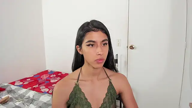 Snapshot of Mazikeen__18 chatting on 07-24-26, 02:26 Mazikeen 18 online show from 07-24-26, 02:26