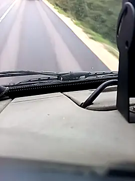 Snapshot of Dam70 chatting on 09-11-25, 05:29 Dam70 online show from 09-11-25, 05:29