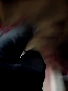 Snapshot of Dam70 chatting on 09-15-25, 06:08 Dam70 online show from 09-15-25, 06:08