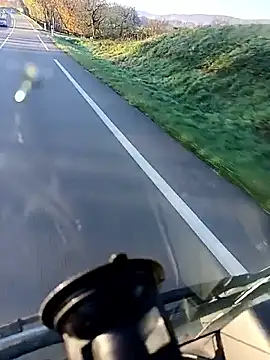 Snapshot of Dam70 chatting on 11-04-25, 07:18 Dam70 online show from 11-04-25, 07:18