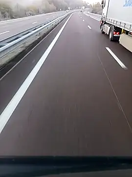 Snapshot of Dam70 chatting on 11-18-25, 07:13 Dam70 online show from 11-18-25, 07:13