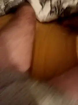 Snapshot of Dam70 chatting on 11-29-25, 01:41 Dam70 online show from 11-29-25, 01:41