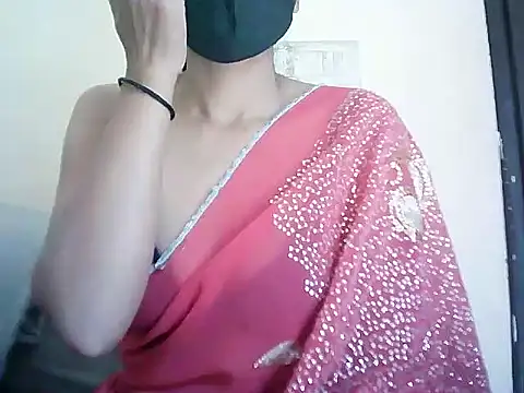 Snapshot of Rubi-Ji chatting on 02-15-25, 04:36 Rubi-Ji online show from 02-15-25, 04:36