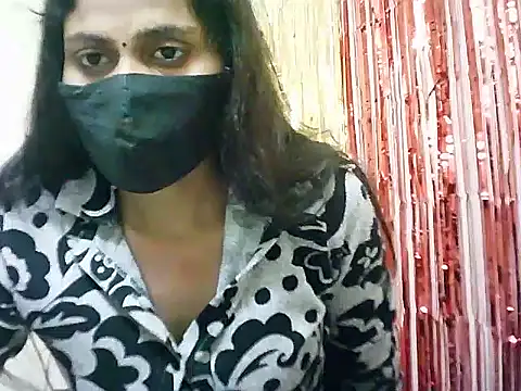 Snapshot of Rubi-Ji chatting on 02-19-25, 03:28 Rubi-Ji online show from 02-19-25, 03:28