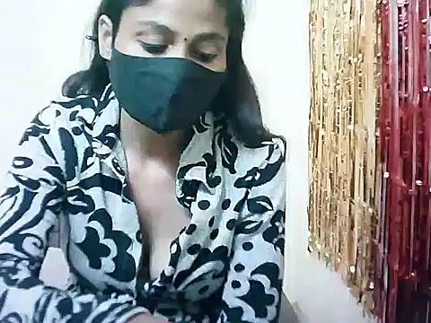 Snapshot of Rubi-Ji chatting on 02-19-25, 12:44 Rubi-Ji online show from 02-19-25, 12:44