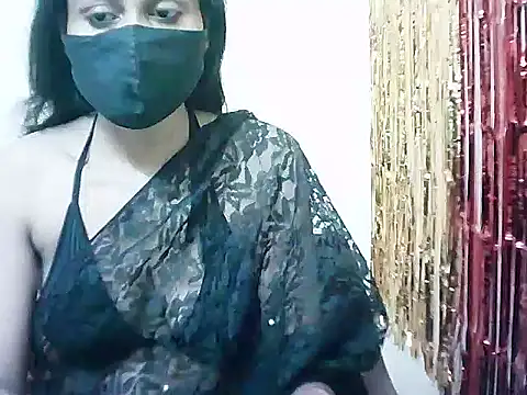 Snapshot of Rubi-Ji chatting on 02-19-25, 10:42 Rubi-Ji online show from 02-19-25, 10:42