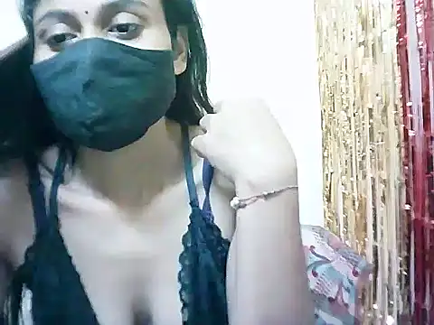 Snapshot of Rubi-Ji chatting on 02-21-25, 04:40 Rubi-Ji online show from 02-21-25, 04:40