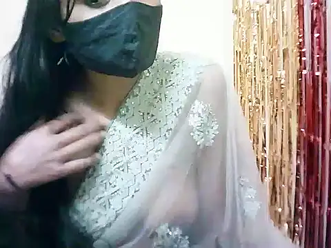 Snapshot of Rubi-Ji chatting on 02-23-25, 04:50 Rubi-Ji online show from 02-23-25, 04:50