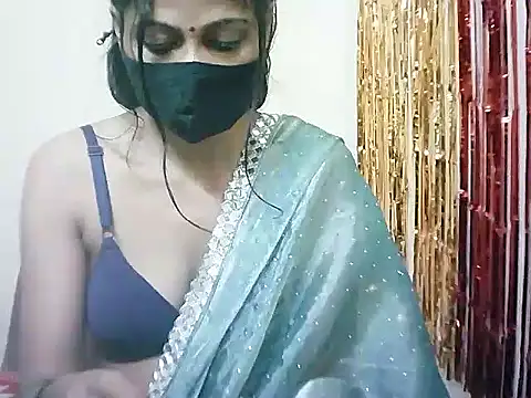 Snapshot of Rubi-Ji chatting on 02-27-25, 10:42 Rubi-Ji online show from 02-27-25, 10:42