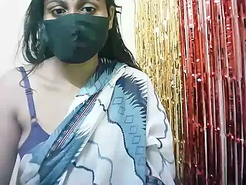 Snapshot of Rubi-Ji chatting on 03-12-25, 10:07 Rubi-Ji online show from 03-12-25, 10:07
