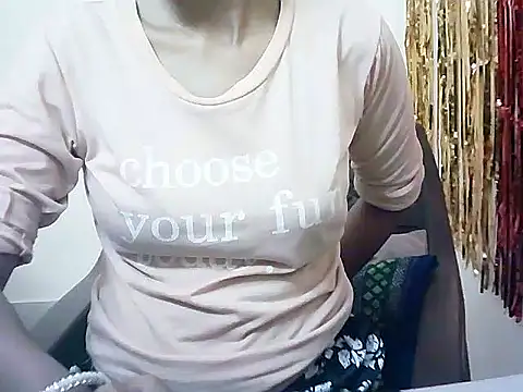 Snapshot of Rubi-Ji chatting on 03-19-25, 07:40 Rubi-Ji online show from 03-19-25, 07:40