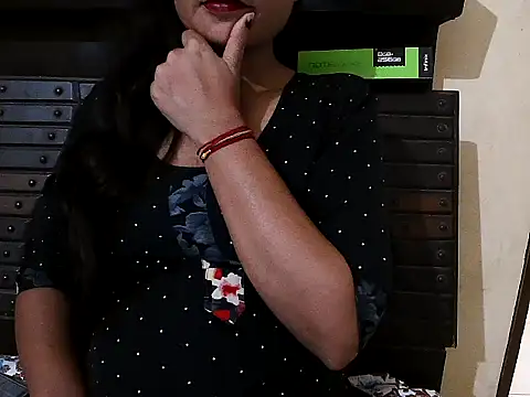 Snapshot of Rubi-Ji chatting on 09-11-25, 03:34 Rubi-Ji online show from 09-11-25, 03:34