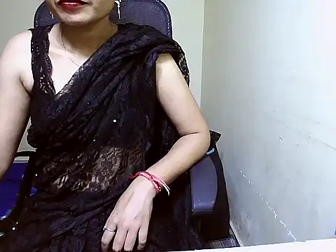 Snapshot of Rubi-Ji chatting on 09-17-25, 03:35 Rubi-Ji online show from 09-17-25, 03:35