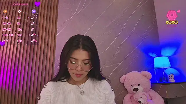 ariana jhonson1 online show from 04-21-26, 12:00