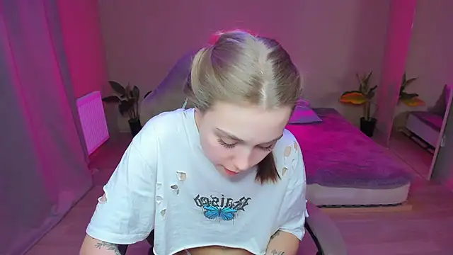 YourMegan online show from 02-27-25, 10:42