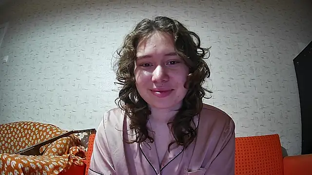 girliemilk online show from 10-29-25, 10:11