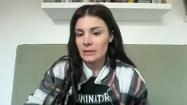 Petitecookie online show from 04-05-26, 05:21