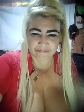 Snapshot of BonniAdams chatting on 02-15-25, 04:23 BonniAdams online show from 02-15-25, 04:23