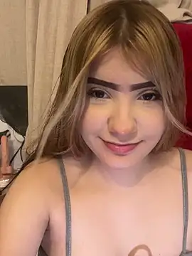 Snapshot of akirahattori chatting on 11-28-25, 03:42 akirahattori online show from 11-28-25, 03:42