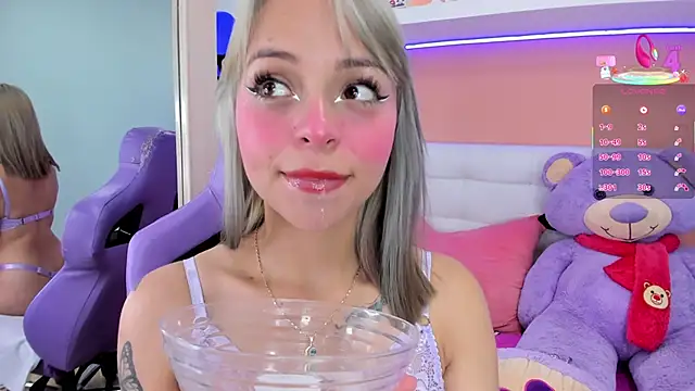 Snapshot of miss__lizeth chatting on 03-10-25, 06:12 miss lizeth online show from 03-10-25, 06:12