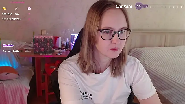 Snapshot of Agatha_Mott chatting on 02-25-26, 07:29 Agatha Mott online show from 02-25-26, 07:29