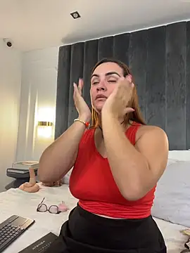 Snapshot of JessyCream chatting on 05-12-26, 06:38 JessyCream online show from 05-12-26, 06:38