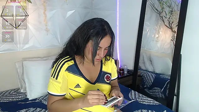 Snapshot of Pamela_Rut_ chatting on 06-17-26, 07:48 Pamela Rut online show from 06-17-26, 07:48
