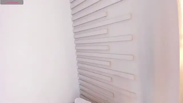 Demy Ruiz online show from 02-24-25, 08:49