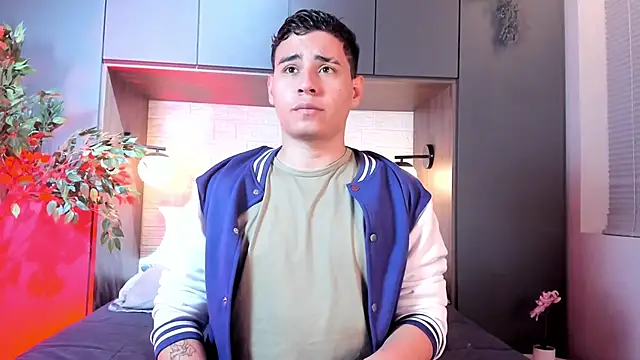 Gabriell ramirez online show from 09-19-25, 04:03