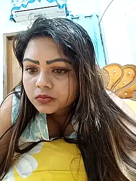 Snapshot of blue-berry07 chatting on 06-05-26, 04:30 blue-berry07 online show from 06-05-26, 04:30