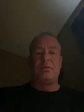 Snapshot of hintly chatting on 01-07-26, 01:24 hintly online show from 01-07-26, 01:24